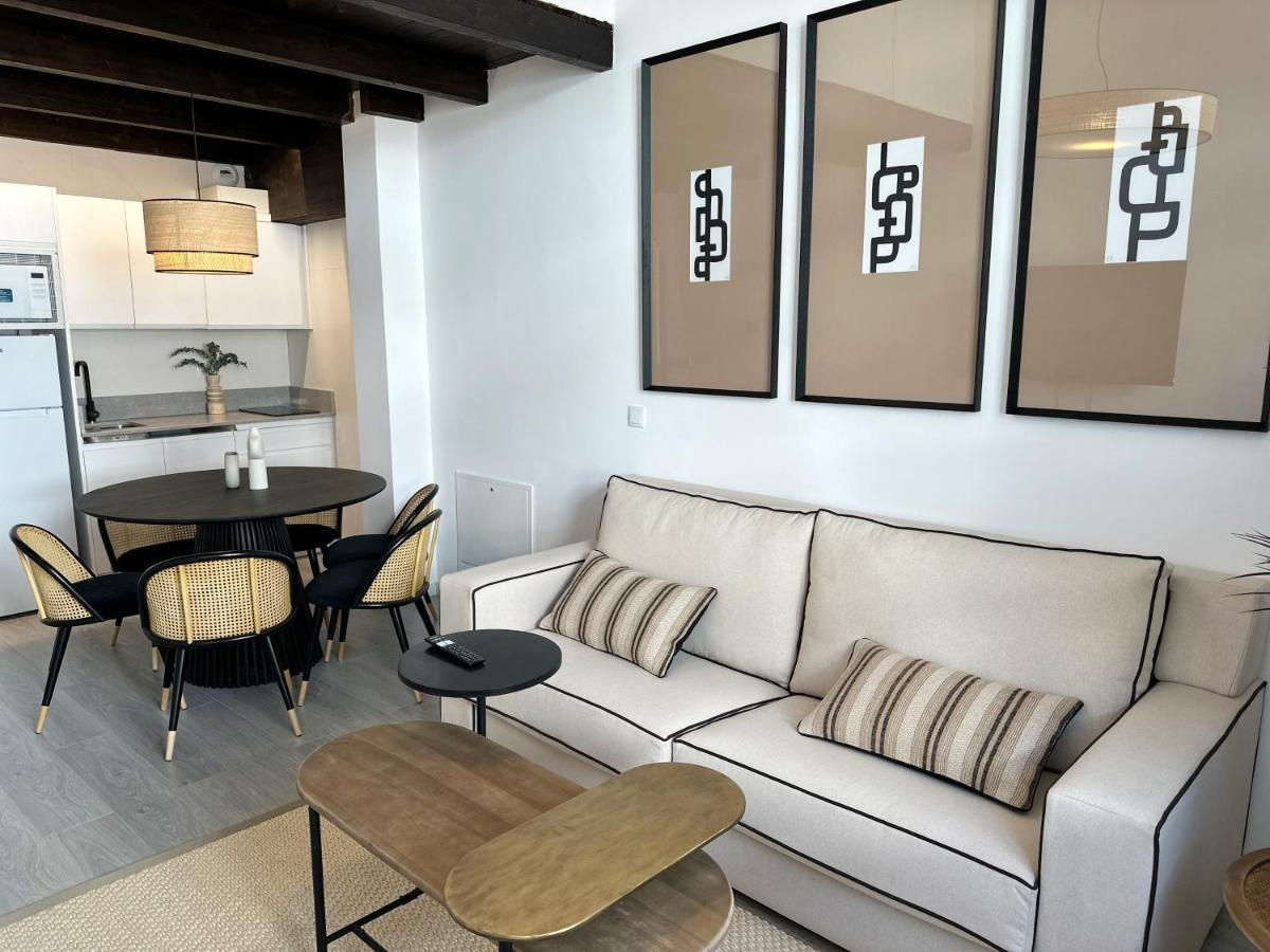 Apartamentos Albaicin Centro Suites 3000 — Photos 1