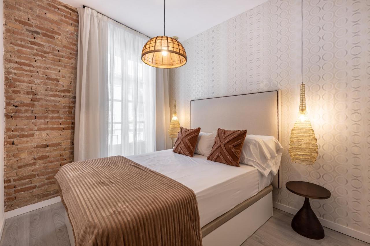 Apartamentos Albaicin Centro Suites 3000 — Photos 2