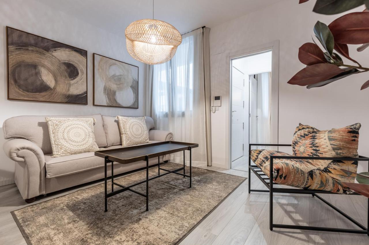 Apartamentos Albaicin Centro Suites 3000 — Photos 3